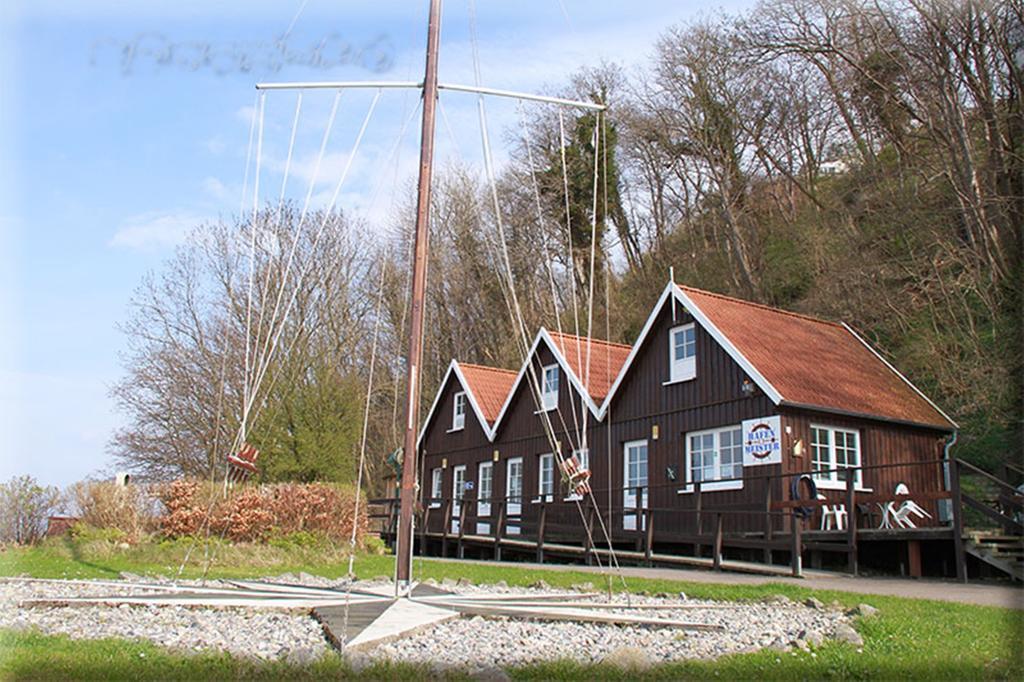 Deutsches Haus Apartments Lohme Exteriér fotografie