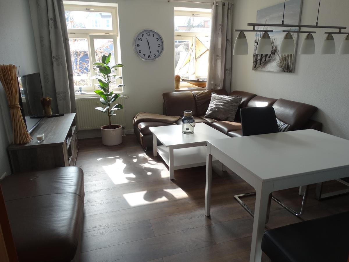 Deutsches Haus Apartments Lohme Exteriér fotografie